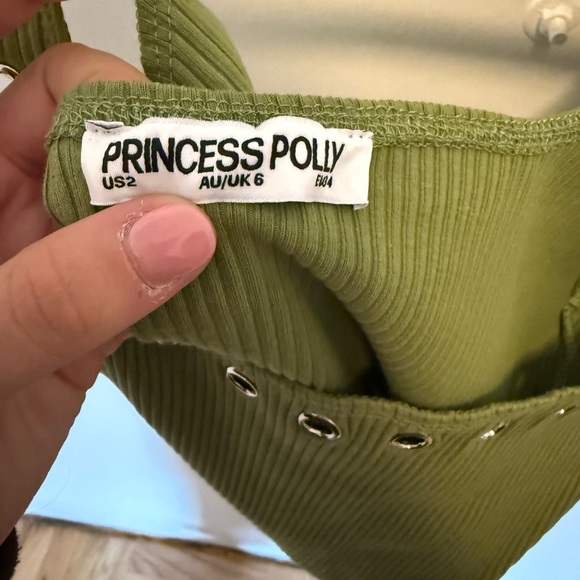 Green Ribbed Tank - Picture 5 of 6